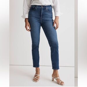 Madewell Stovepipe Ankle-Length Blue Jeans
